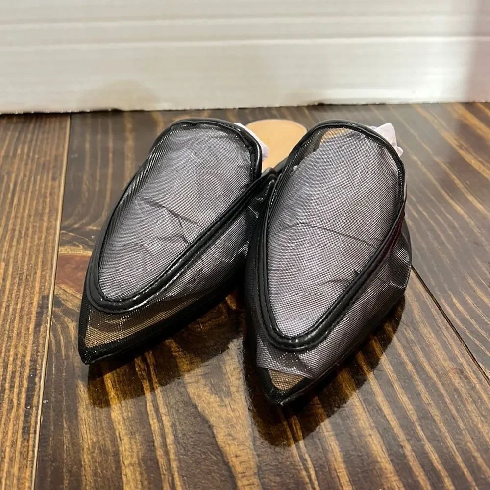 New Shoedazzle Flats  